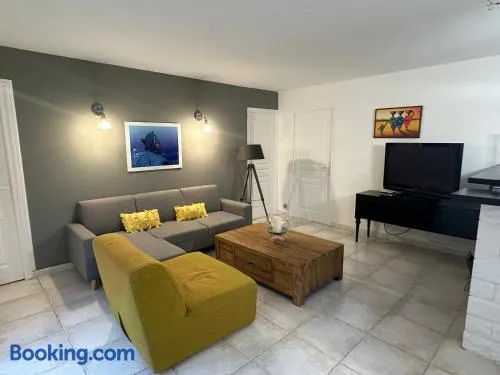 Grand appartement spacieux 3 ch Rez de villa a sisco - Image 1