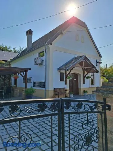 Nánaháza - Image 1
