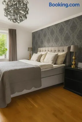Central mysig villa 5-personer - Image 1