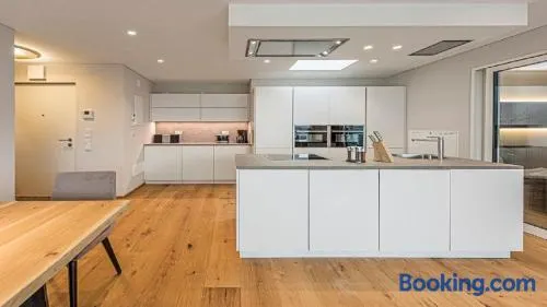 Penthouse Skygarden - Image 1