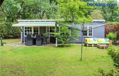 Huiske Oan T Bos - Image 1