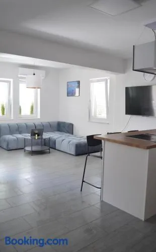Isla Lux Apartment - Image 1