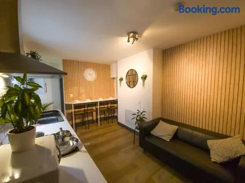 Mega Value Stay - 7 Beds, Keyless Entry, City 5 min walk BY PROPERTY PROMISE - Image 1