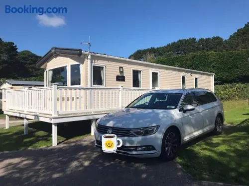 Luxury Holiday Caravan Home - Image 1