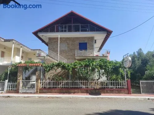 Noula Rooms - Image 1