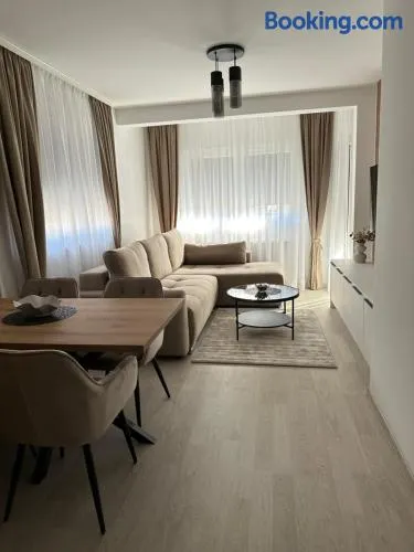 Veles - Image 1