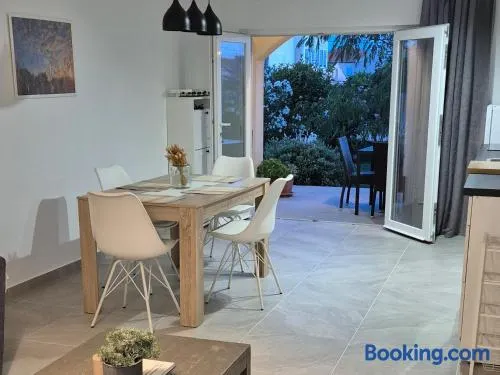 Apartman Sveti Filip I Jakov - Image 1