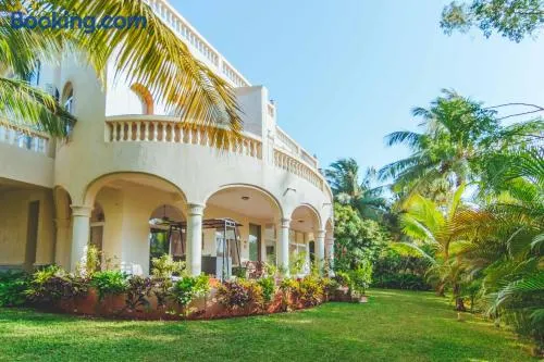 SaffronStays La Casa Maestro - Spanish 4BR villa with terrace plunge pool, coconut groves & mountain views, featured in Condé Nast - Image 1