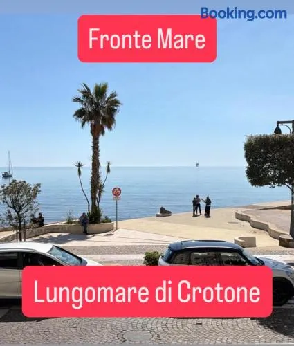 Belvedere Lacinio Luxury Rooms Fronte Mare - Image 1
