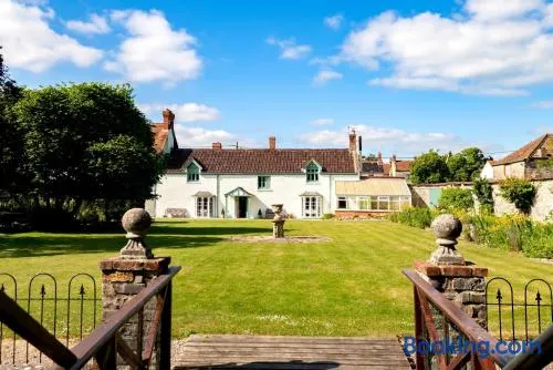 Cossington Park Estate - Image 1