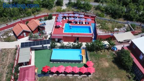 Red Apartman - Image 1