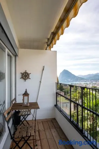 Lugano Boat Apartment - Image 1