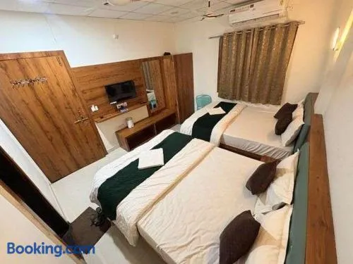 Mahadev Inn Homestay Pachmarhi - Image 1