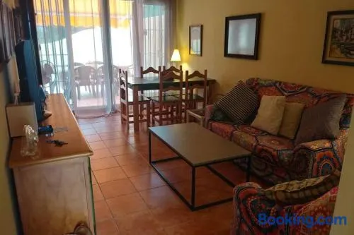 ISLANTILLA PRECIOSO APARTAMENTO CON AMPLIA TERRAZA - Image 1