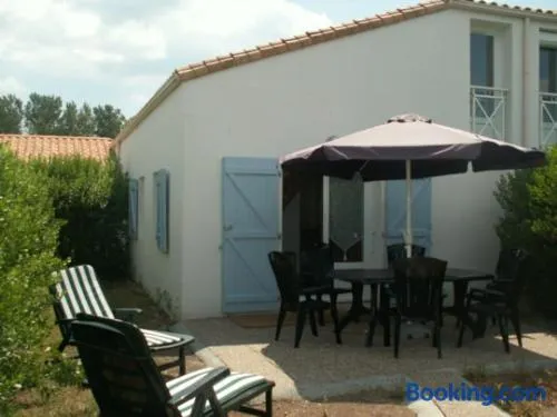 Maisonnette avec piscine pour 5 pers, animaux admis - FR-1-476-28 - Image 1