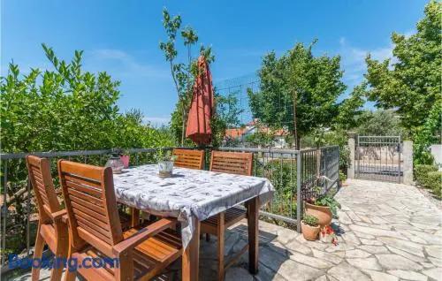 Apartment Pakostane Kraljice Jelene - Image 1