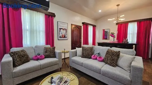 Pink Heist Glam House with Dress-Up Photo Room - Image 1