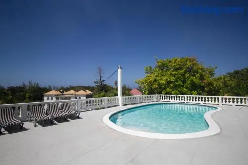 Sea View Chateau - Image 1
