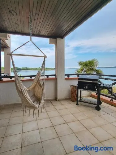 Spacious 3BD flat with PARKING and SEA VIEW by Flat Mаnаger - Image 1