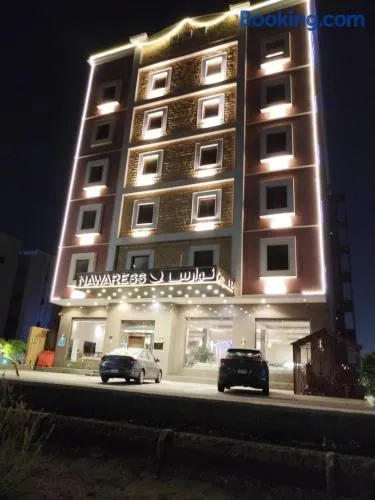 Nawares Hotel - Image 1
