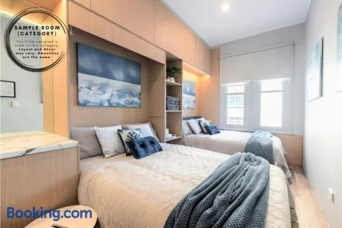 2 Private Double Bed In Sydney CBD Near Train UTS DarlingHar&ICC&C hinatown - ROOM ONLY - Image 1
