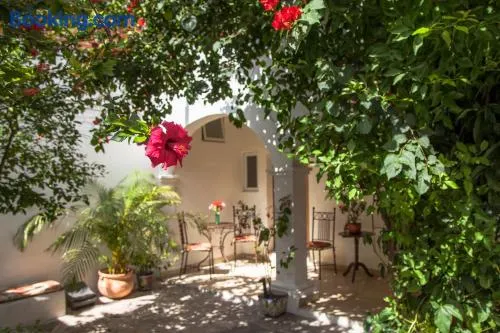 Hotel Casa San Miguel - Image 1