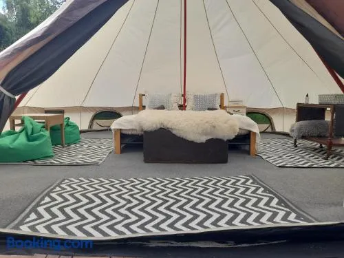 Glamping na samotě u lesa - Image 1