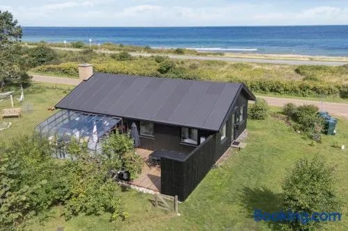 Renovated Holiday Home Sea View 50M To Beach - Image 1