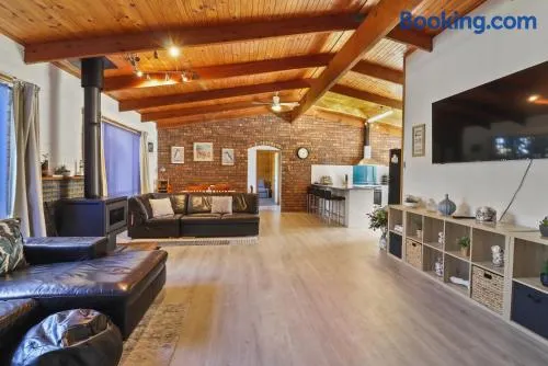 Ocean Breeze - Sleeps 12 - Image 1