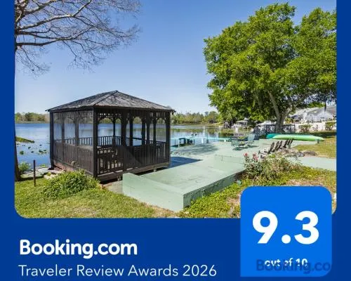 Lakefront Retreat - Boat - Fish - Close to all Orlando Parks - Disney - Universal - SeaWorld - Image 1