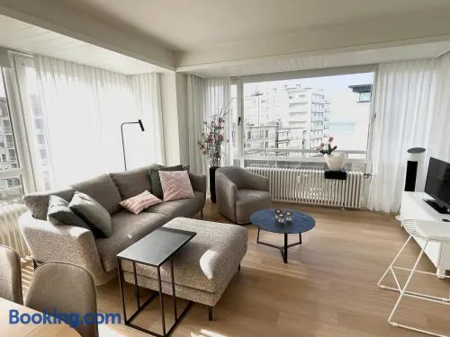 Beach Suite Leonie Koksijde met zeezicht - Image 1