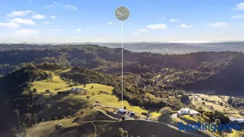 Lakeview Farm at Maleny - Image 1