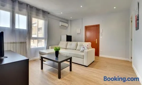 Apartamentos San Lázaro - Image 1