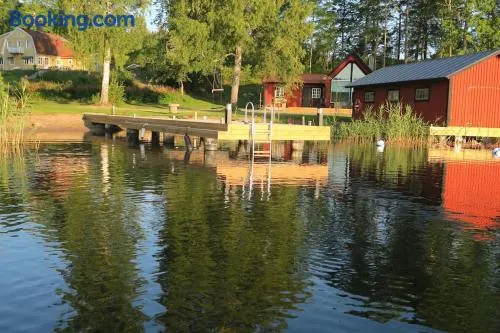 Lovely house on beautiful private lakeside estate! - Image 1