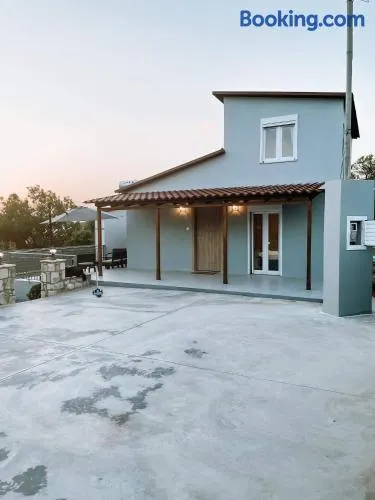 NV HOUSE - Image 1