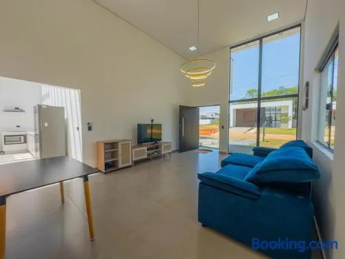 Ninho Verde II - Casa com Hidromassagem e Piscina - Image 1