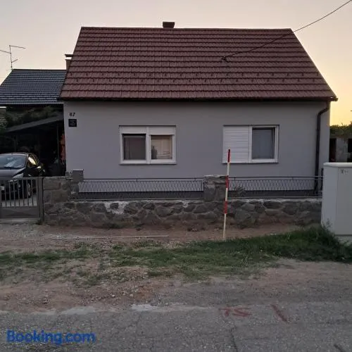 kuća za odmor Dolno - Image 1