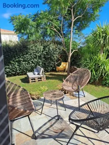 Appartement T2 rez de villa - Image 1