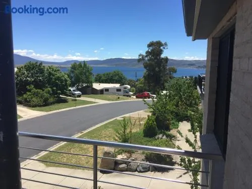 Lake Vista - Image 1