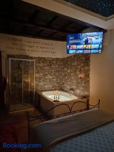 Le 10&10 SPA idromassaggio in camera Nepi VT - Image 1