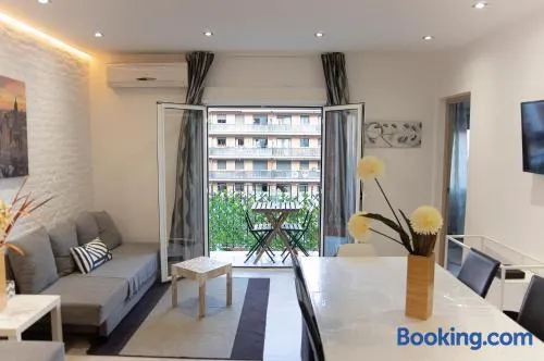 YOUR HOME - Sagrada Familia Apartment - Image 1
