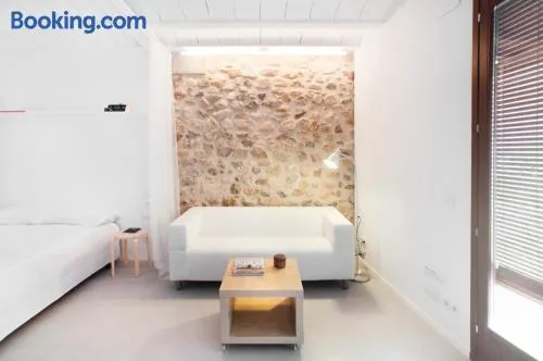 Estudio Casco Antiguo Inmomart - Image 1
