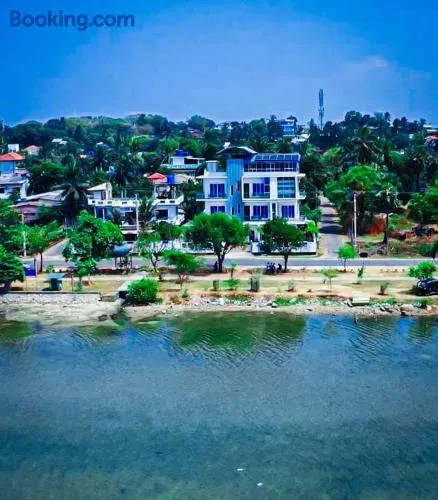 Trinco Lagoon - Image 1
