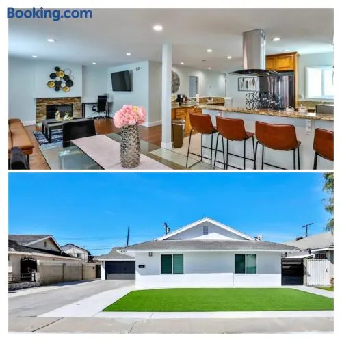 H&H Modern Lux 4BD 1 King Suite 3 Queen SoCal Disney - Image 1