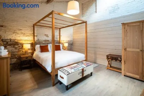 The Mews -- Luxury Stay at Bellingham Estate - Image 1