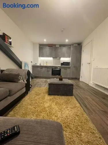 New London Apartment- 20mins from Central City - Image 1