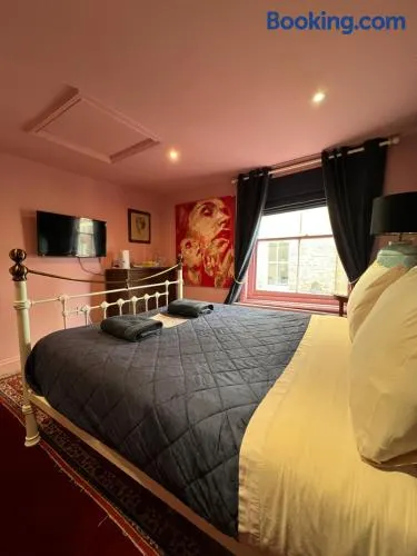 King Street Accomadation - Image 1