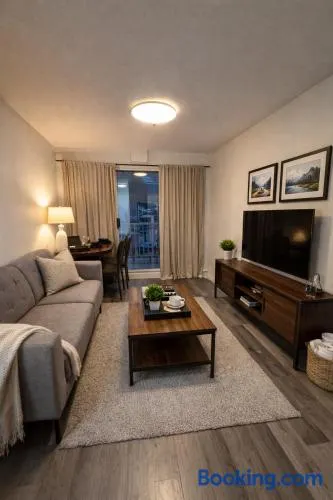 Vancouver Central Homestay Suites - Image 1