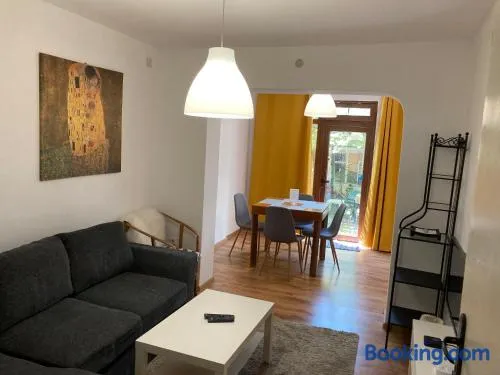 Garden apartment - Image 1