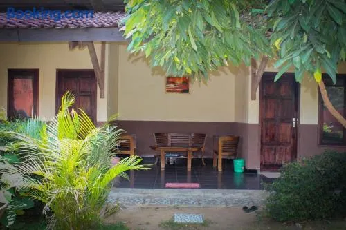 Harrys Oceanhouse 2 Pacitan - Image 1